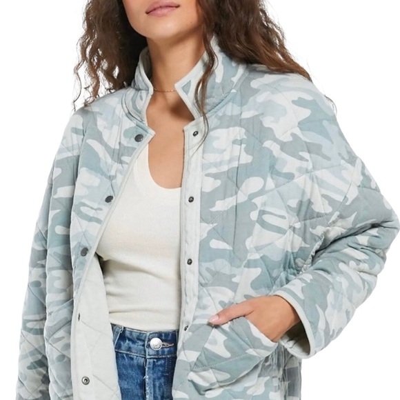 Z Supply Maya Dusty Sage Camo Snap Front Quilted Jacket Sz. M - Picture 2 of 12